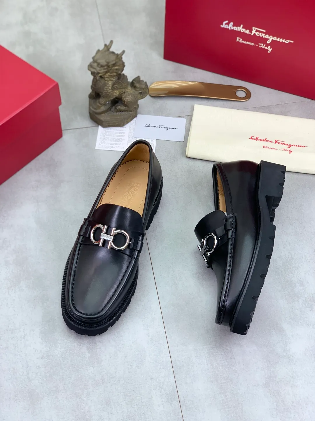 Men's men's shoes 💰P542 new high quality [Ferragamo/Ferragamo] latest model original imported calfskin, imported cowhide lining + original luxury metal buckle + original combination outsole Comparison without pressure Code number: 38-44 (45 customized)